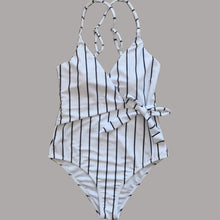 Load image into Gallery viewer, Sexy Stripes Swimwear Women Praia One piece Swimsuit Mayo Badpak Monokini Maio Biquini Maillot de bain femme Bathing suit